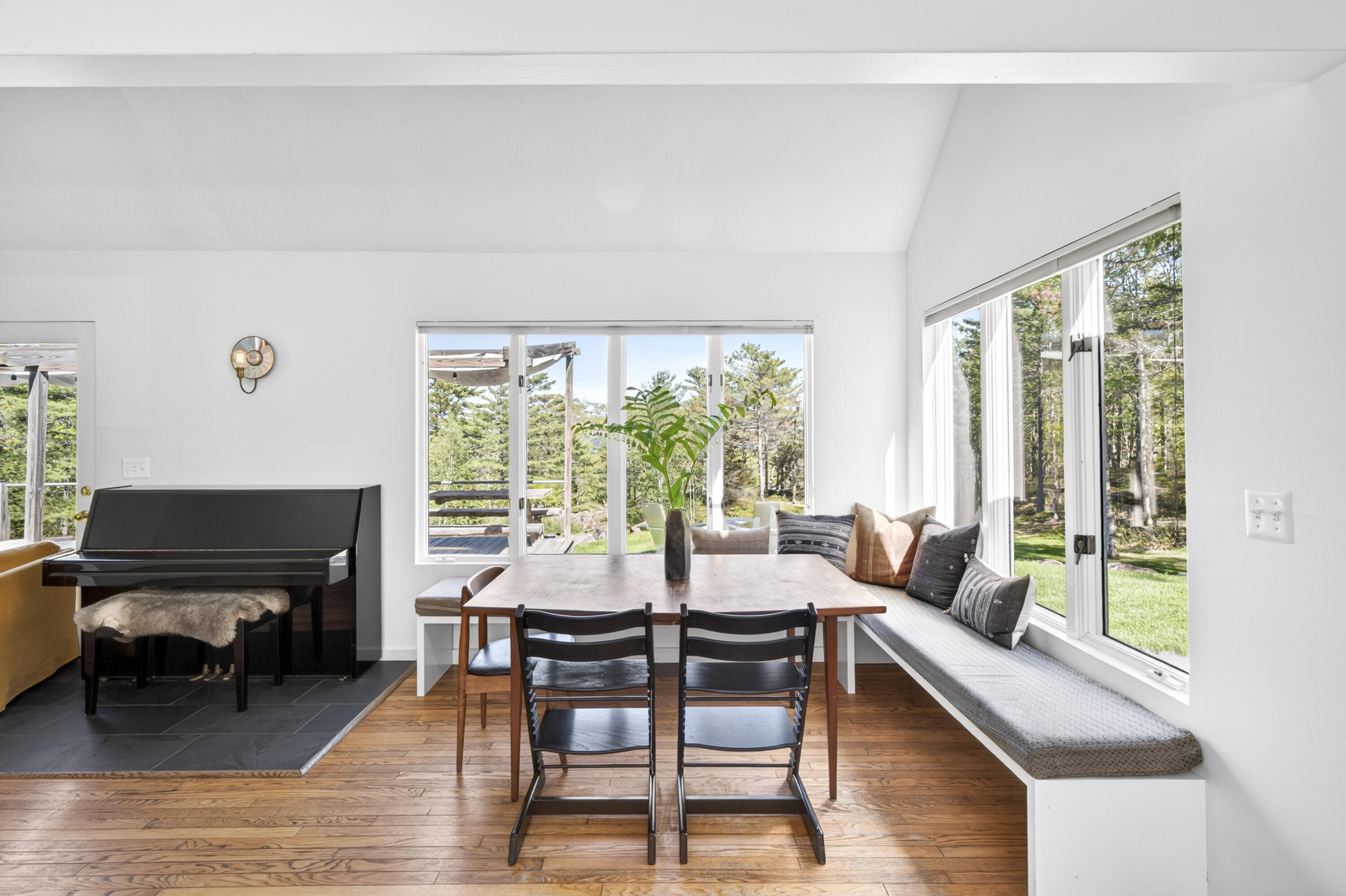 168 Chestnut Street Camden, ME 04843 - Photo 13 of 50 17-168ChestnutSt-Camden-KS