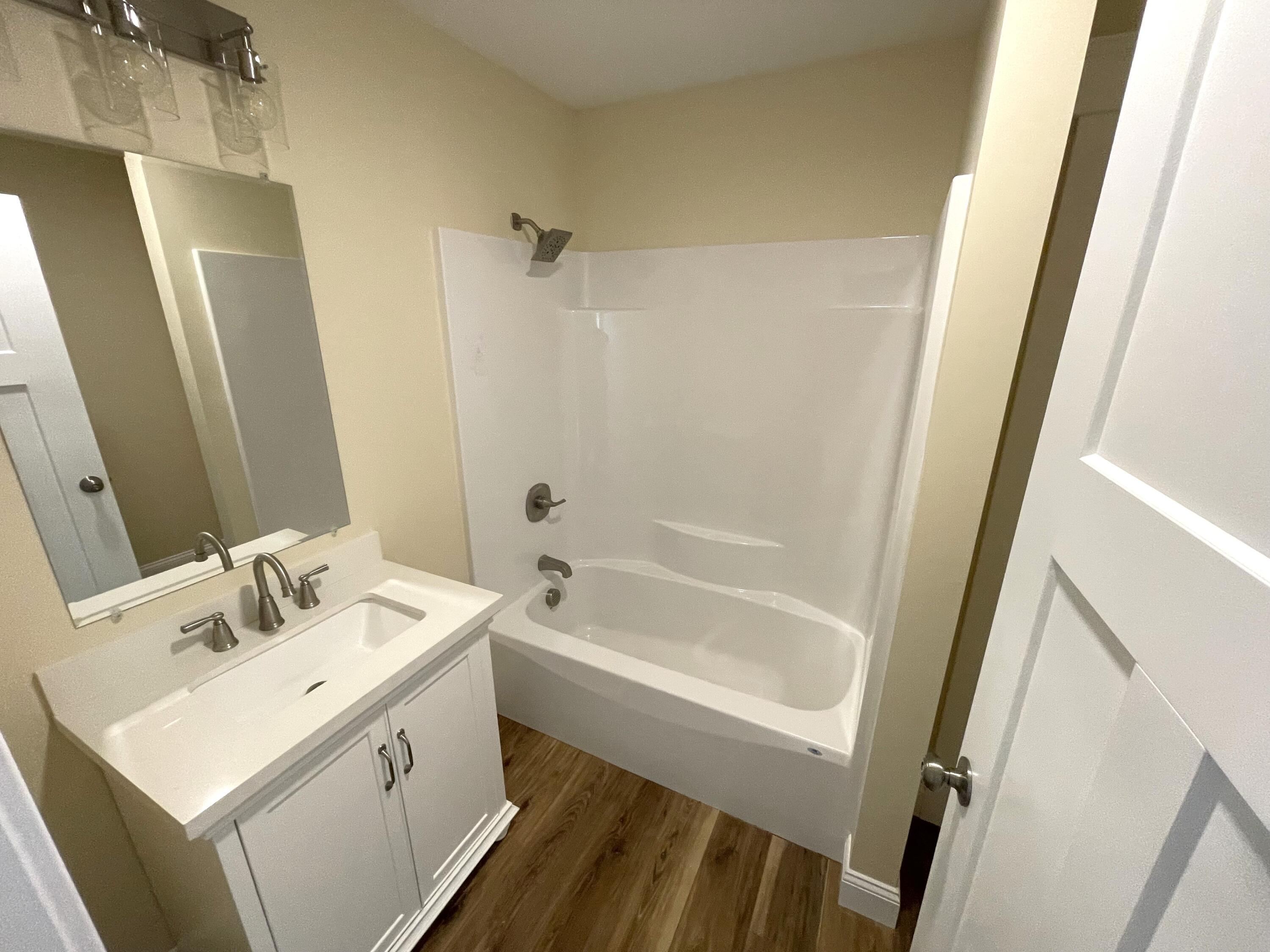 7 Kidder Road South China, ME 04358 - Photo 14 of 17 Spare Bathroom