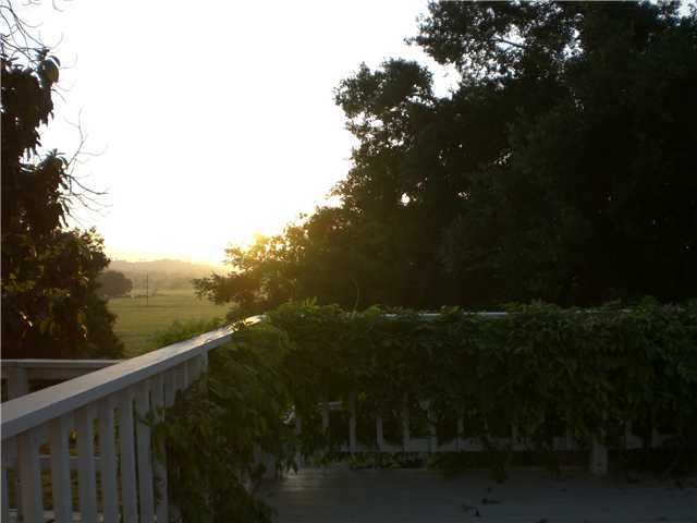 28004 Queensbridge Road Valley Center, CA 92082 - Photo 3 of 9