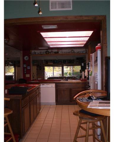 28004 Queensbridge Road Valley Center, CA 92082 - Photo 7 of 9