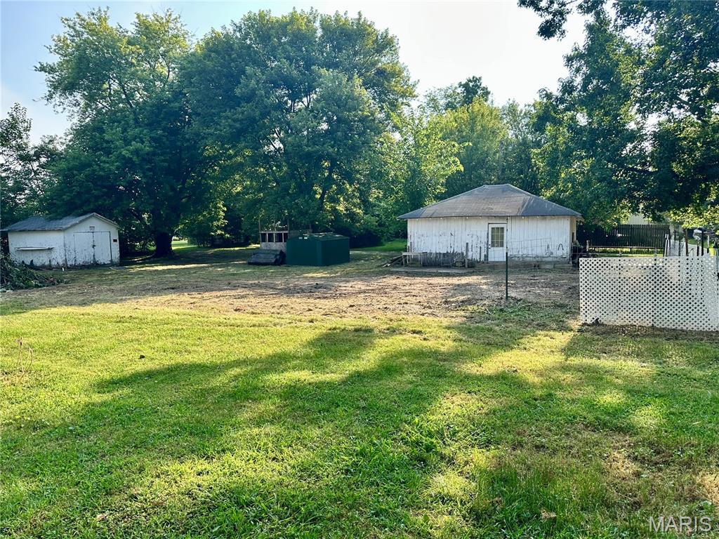 4903 Columbia Street Alton, IL 62002 - Photo 22 of 46