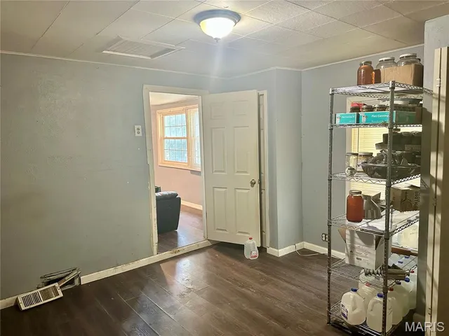 $69,900 | 4903 Columbia Street, Alton, IL 62002