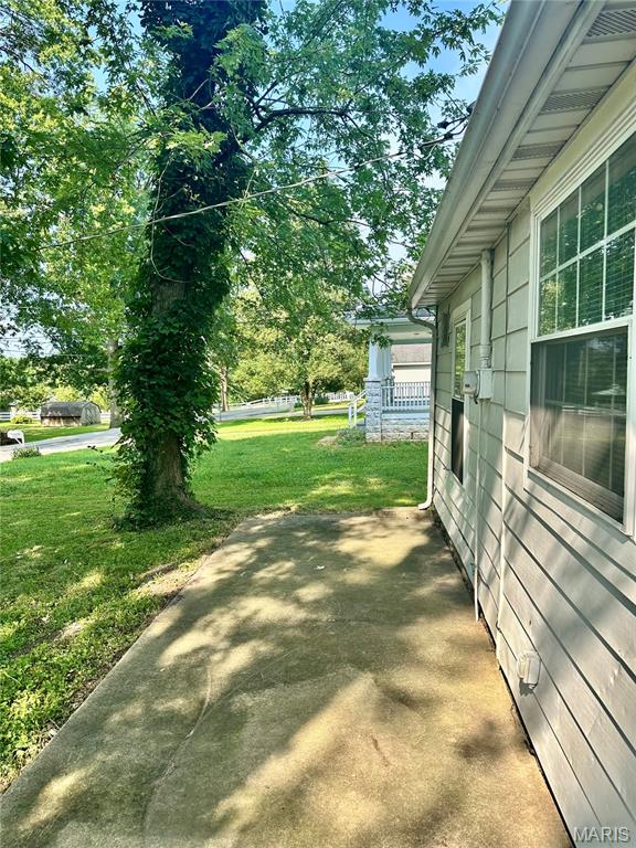 4903 Columbia Street Alton, IL 62002 - Photo 33 of 46