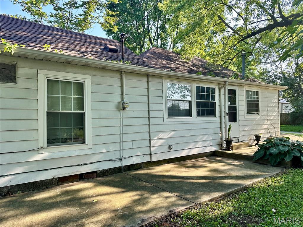 4903 Columbia Street Alton, IL 62002 - Photo 5 of 46