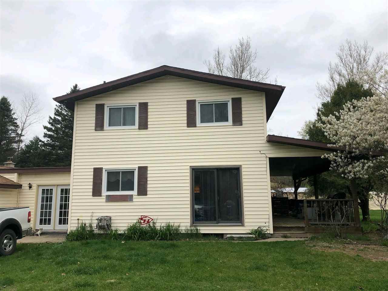 11950 West Chapman Road Blanchard, MI 49310 - Photo 1 of 30 1884236.JPG