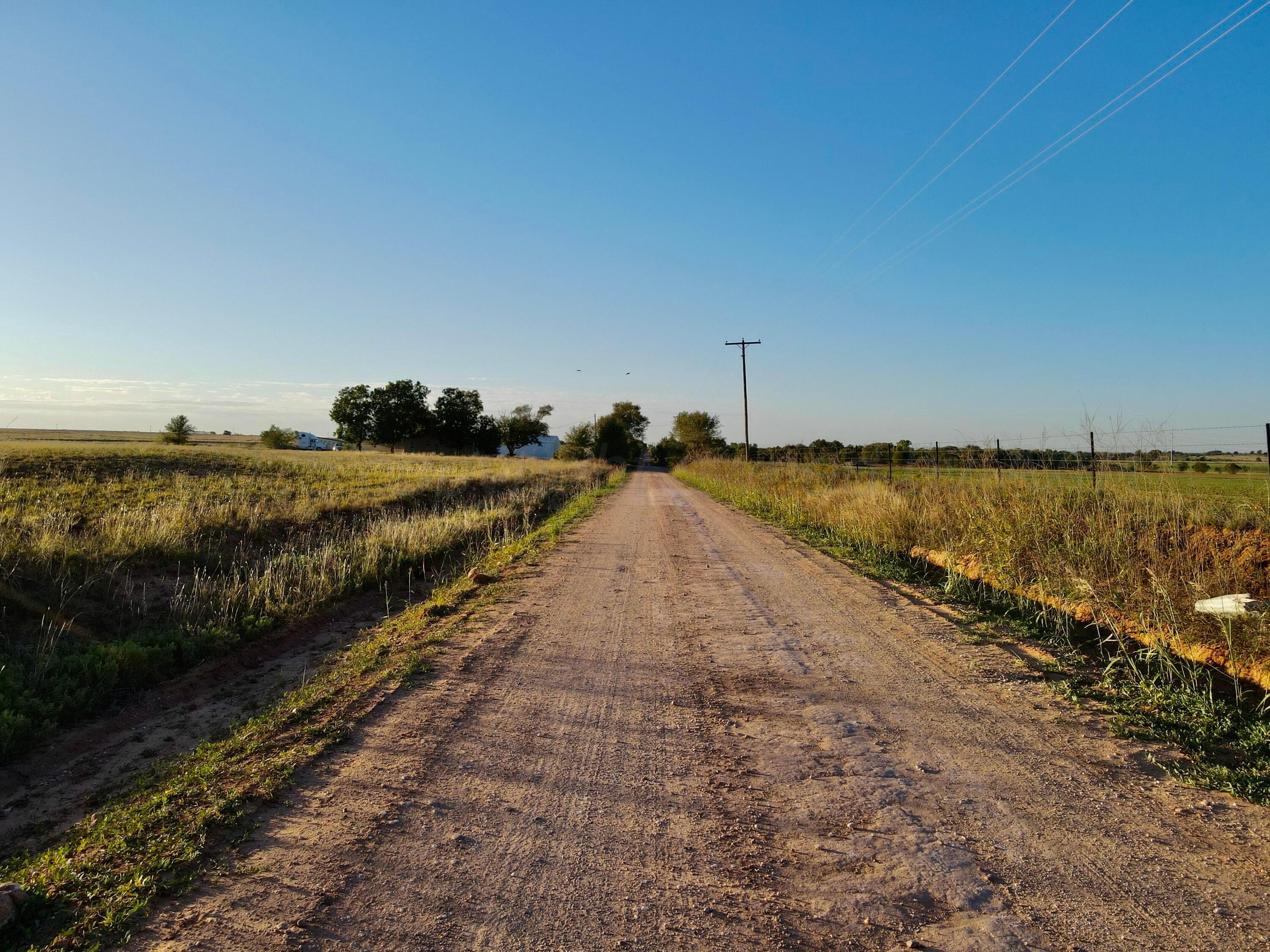 70 State Highway 70 Turkey, TX 79261 - Photo 2 of 28 a view of an ocean and city