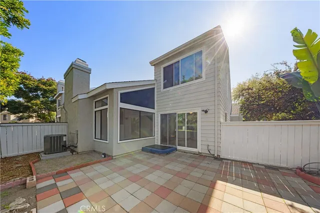 $899,000 | 415 Deerfield Avenue, Irvine, CA 92606