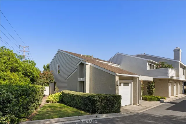 $899,000 | 415 Deerfield Avenue, Irvine, CA 92606