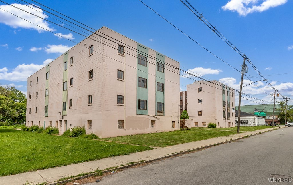 628 9th Street Niagara Falls, NY 14301 - Photo 30 of 47