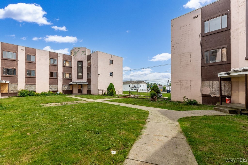 628 9th Street Niagara Falls, NY 14301 - Photo 36 of 47