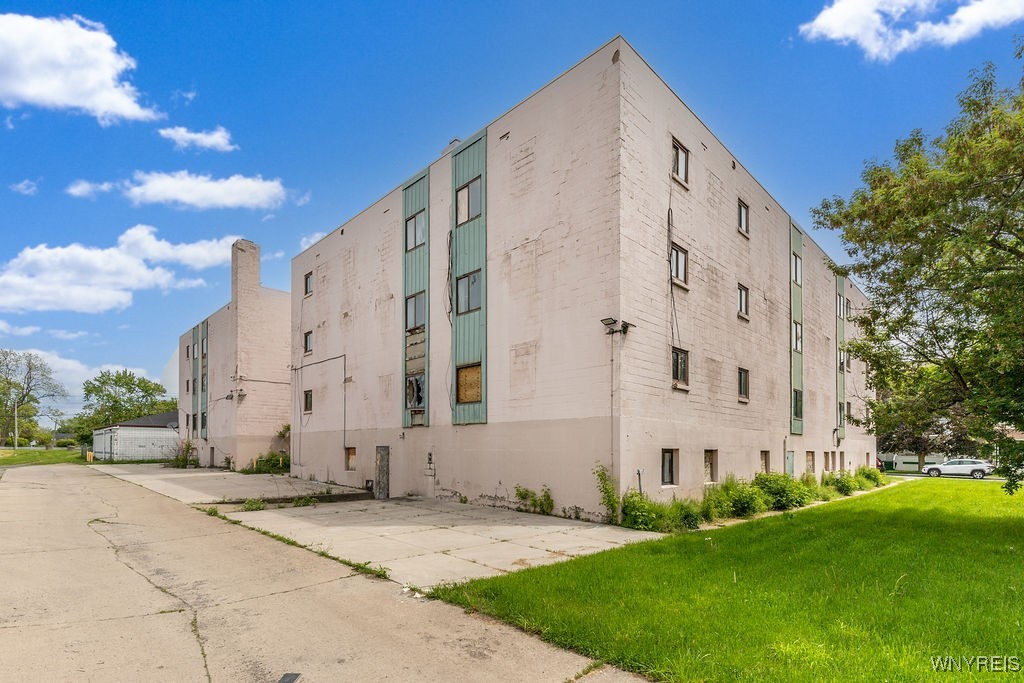 628 9th Street Niagara Falls, NY 14301 - Photo 40 of 47