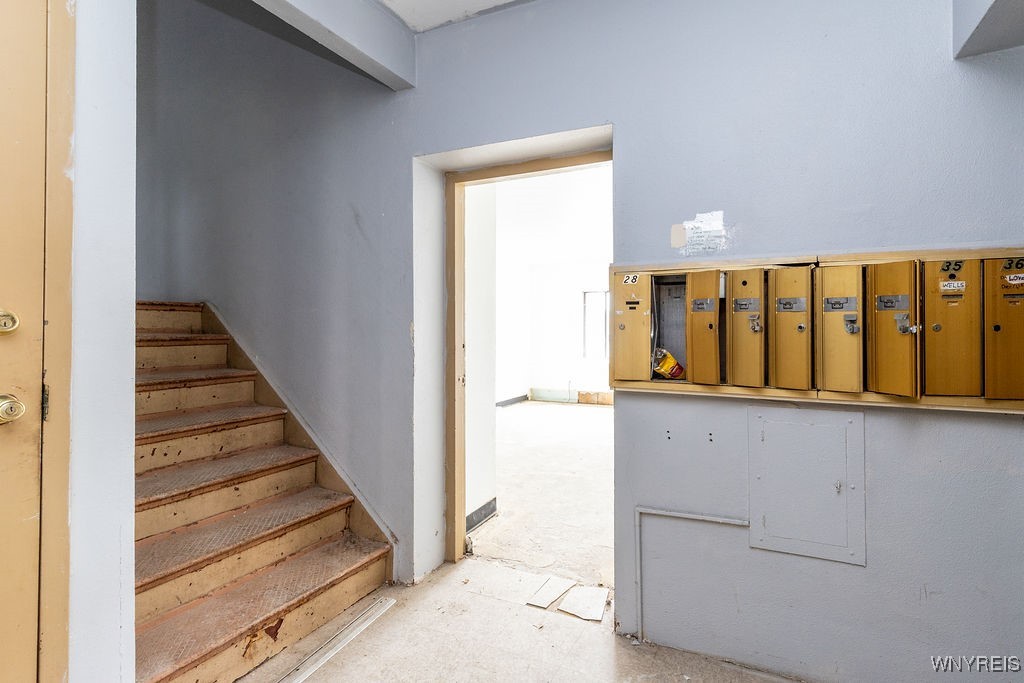 628 9th Street Niagara Falls, NY 14301 - Photo 5 of 47