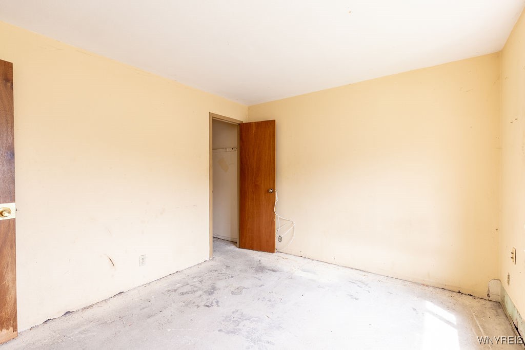 628 9th Street Niagara Falls, NY 14301 - Photo 8 of 47