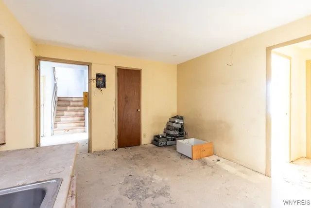 $1,430,000 | 628 9th Street, Niagara Falls, NY 14301