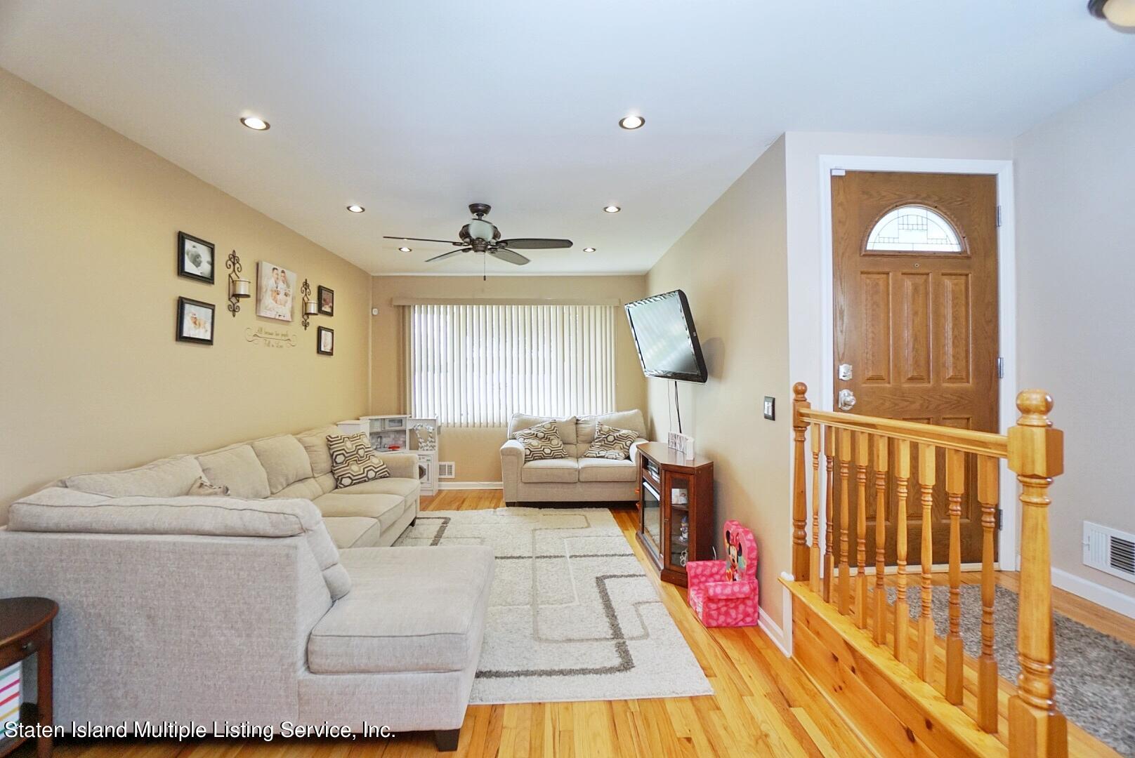 80 Rye Avenue Staten Island, NY 10312 - Photo 4 of 41 Photo May 10, 4 08 12 PM