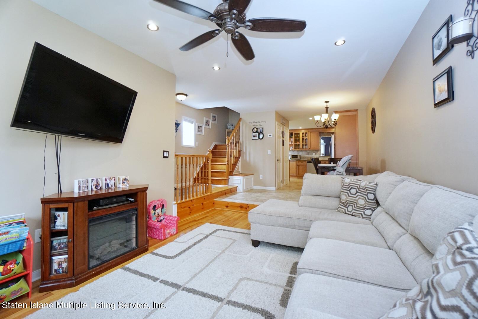 80 Rye Avenue Staten Island, NY 10312 - Photo 5 of 41 Photo May 10, 4 08 24 PM