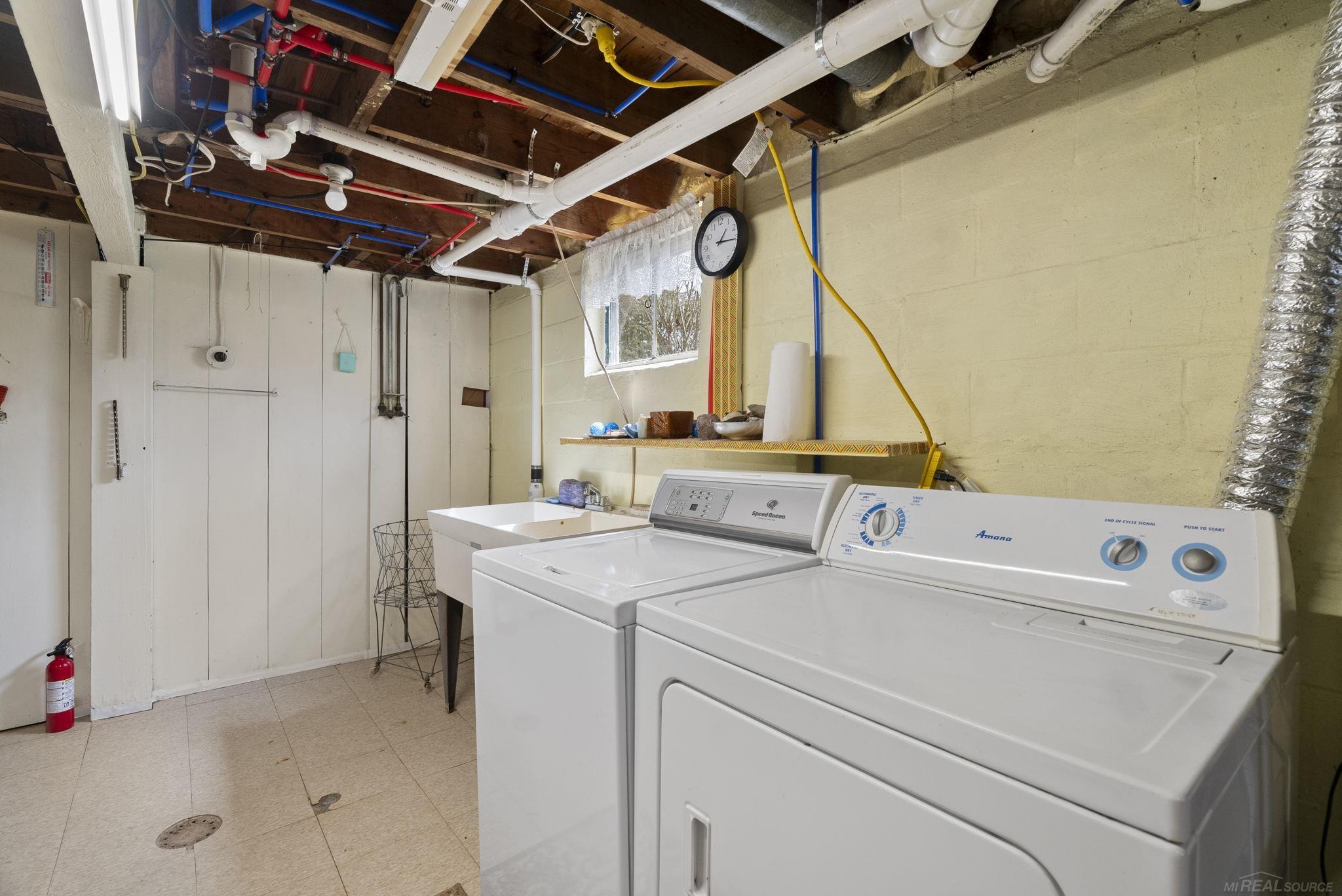 3705 Lakeshore Road Lexington, MI 48450 - Photo 40 of 85