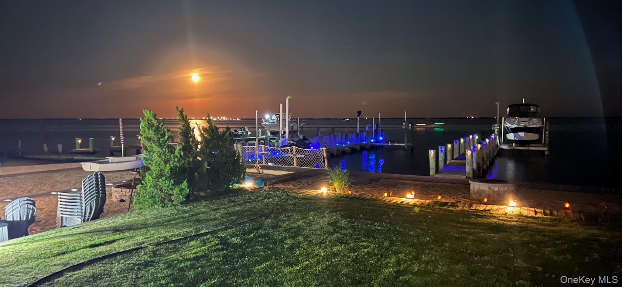 73 East Beach Promenade Lindenhurst, NY 11757 - Photo 29 of 37