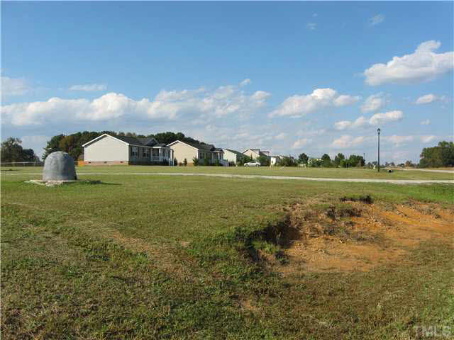 133 Fox Field Run Road, Unit 6 Kenly, NC 27542 - Photo 3 of 4 Nice homes here.