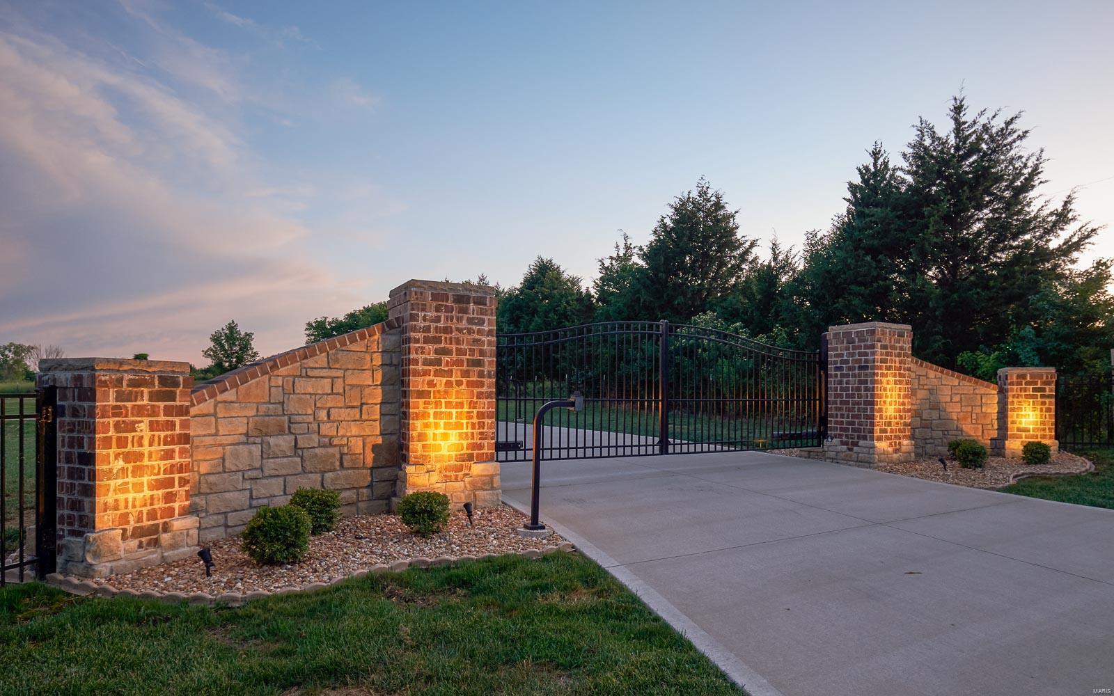 4465 Wilson Road Defiance, MO 63341 - Photo 13 of 50 Gallery Image 13