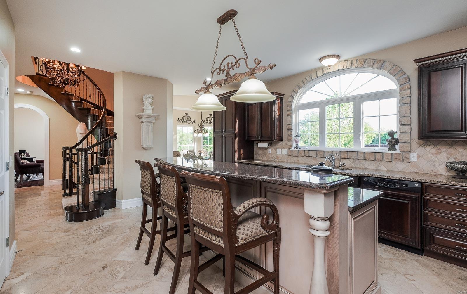 4465 Wilson Road Defiance, MO 63341 - Photo 5 of 50 Gallery Image 5