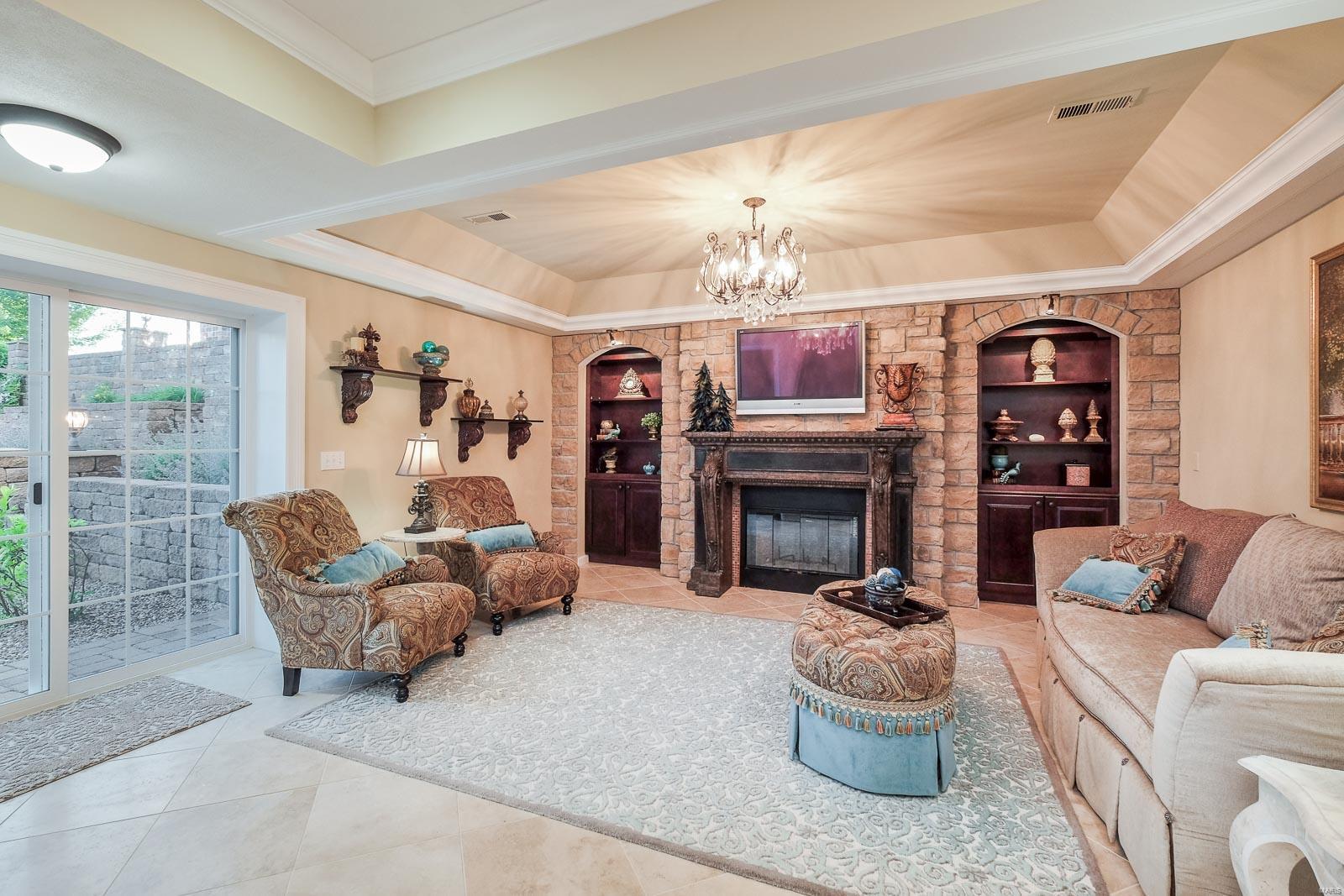 4465 Wilson Road Defiance, MO 63341 - Photo 9 of 50 Gallery Image 9