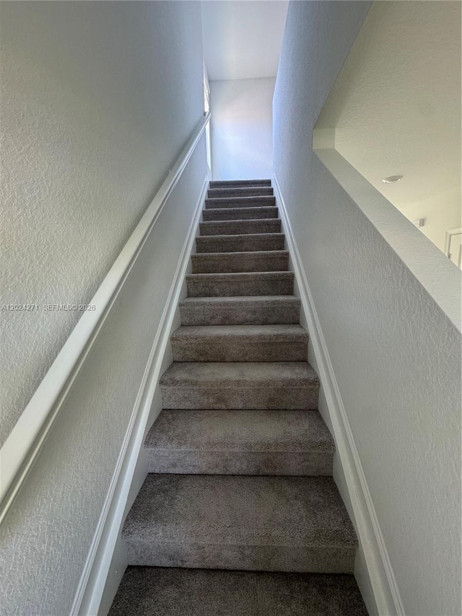 693 Carlyle Way Fort Pierce, FL 34947 - Photo 4 of 19 a view of entryway