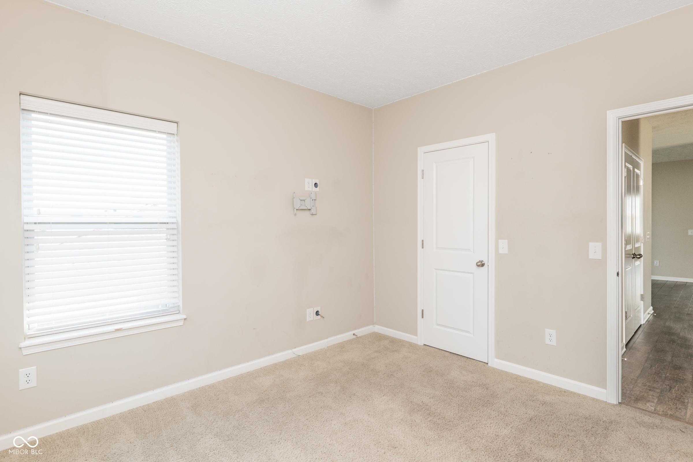 9124 Hawkins Road Indianapolis, IN 46216 - Photo 22 of 30