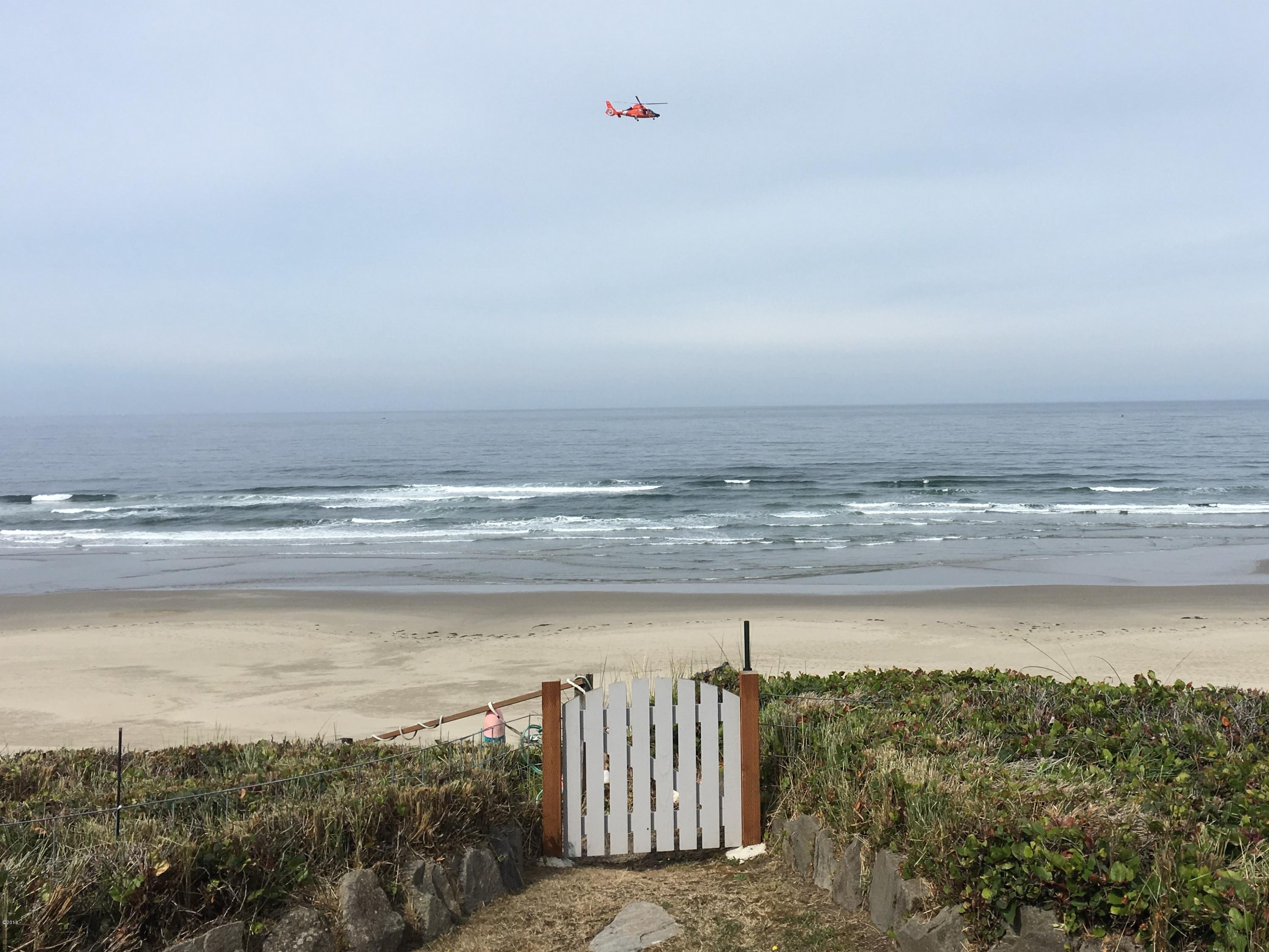 1032 Southwest Mark Street Newport, OR 97365 - Photo 33 of 37 Gate to Beach