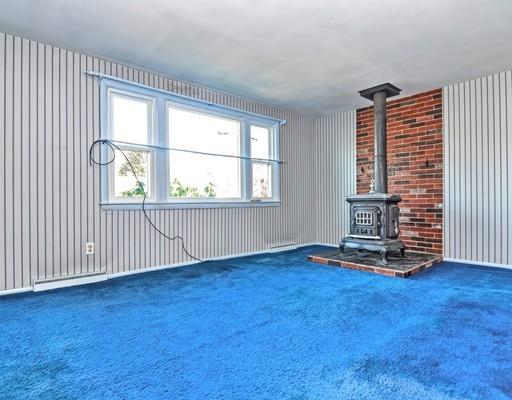 29 Robin Road Westborough, MA 01581 - Photo 5 of 30 Gallery Image 5