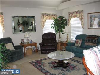 22 Brecht Road Hamilton, NJ 08690 - Photo 4 of 12