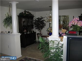 22 Brecht Road Hamilton, NJ 08690 - Photo 5 of 12