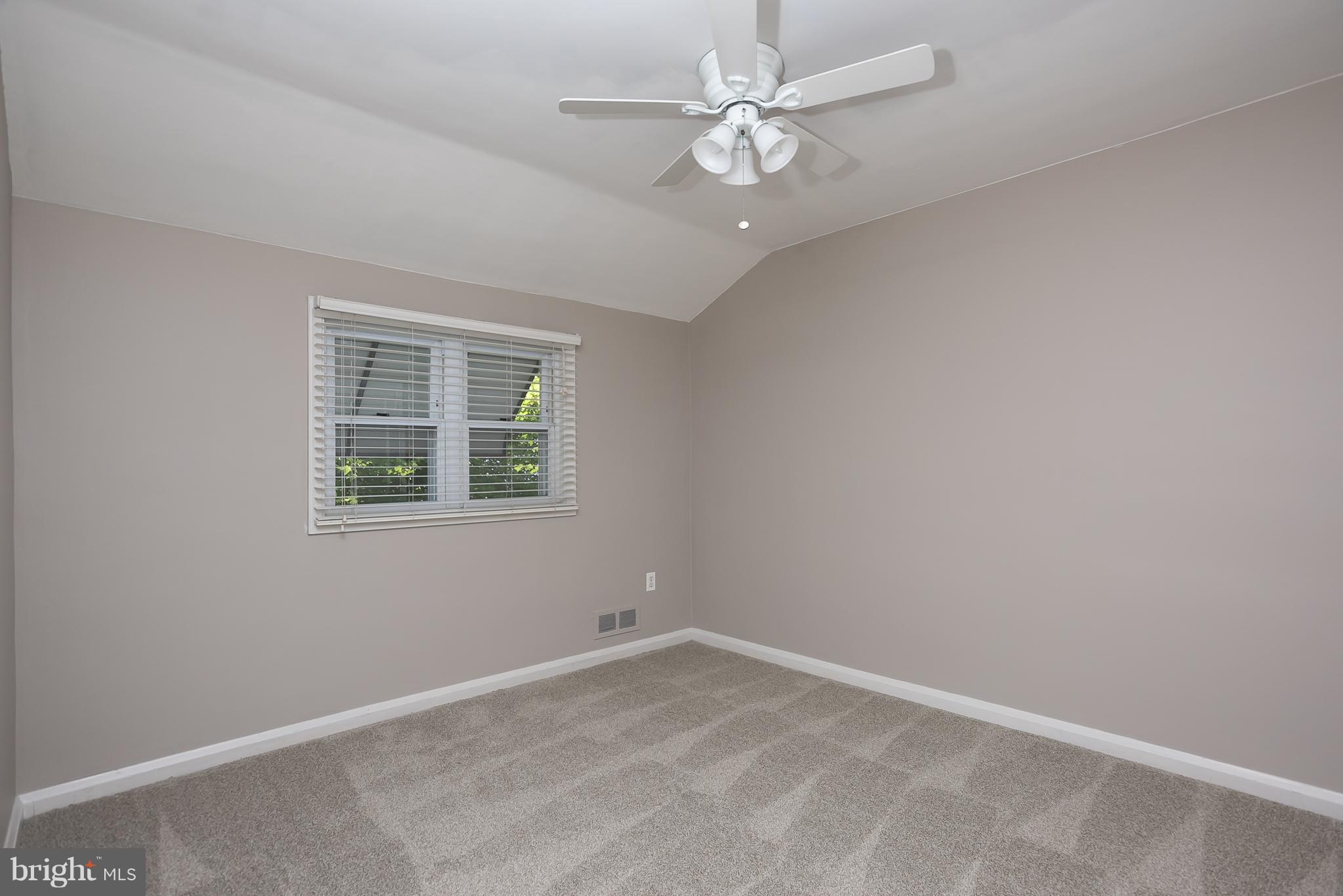 2721 Moorgate Road Baltimore, MD 21222 - Photo 11 of 26 Bedroom (Master)