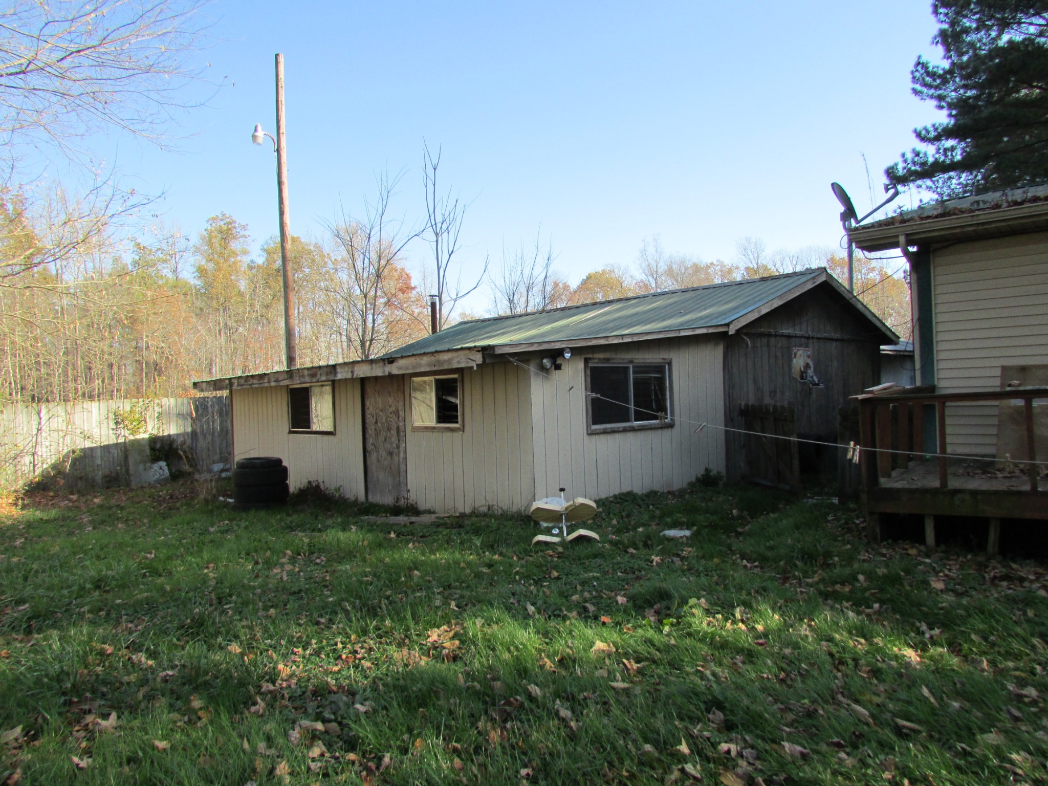 111 Howard Carr Road Manchester, TN 37355 - Photo 13 of 21 a house view with a outdoor space