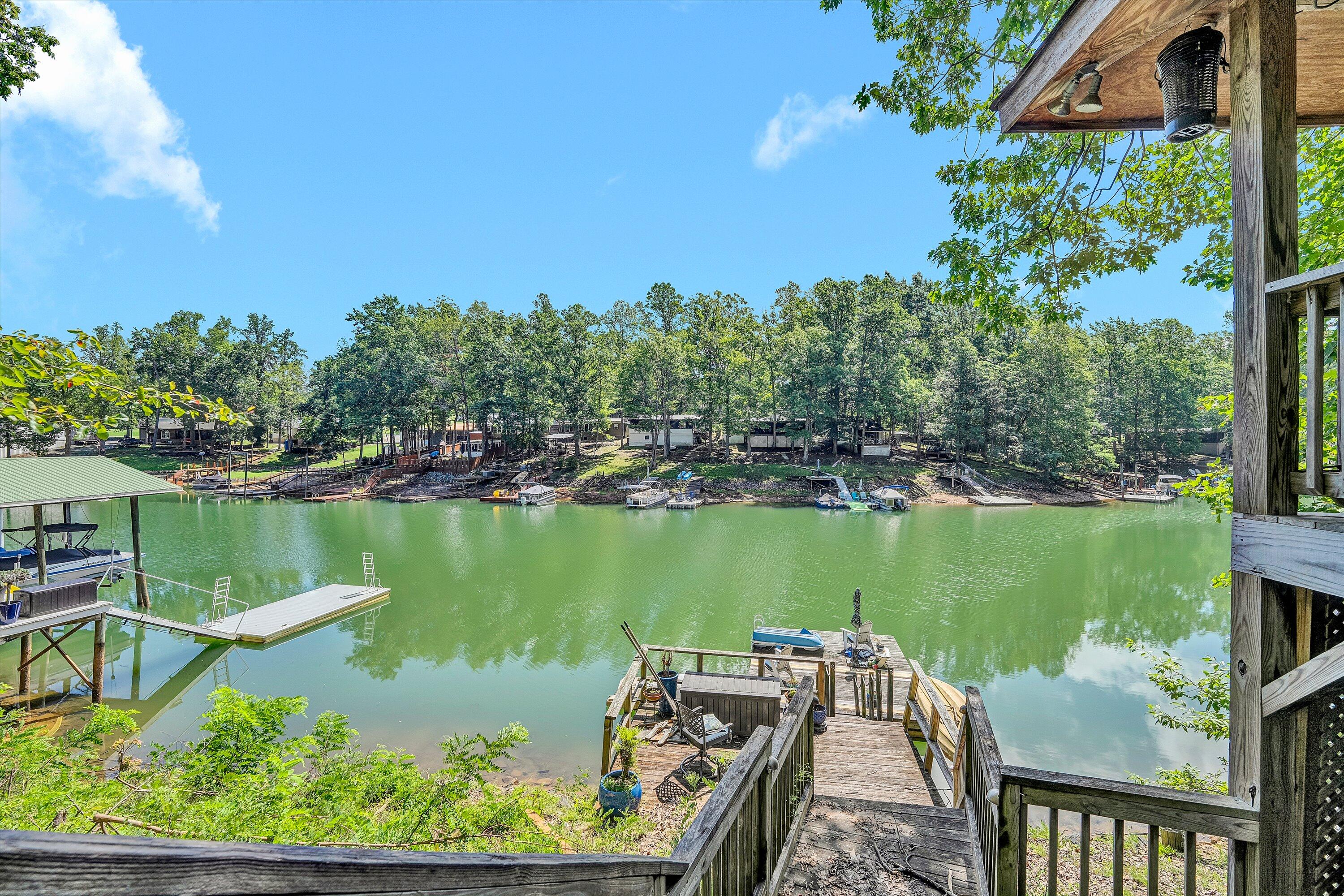208 Munsons Road Penhook, VA 24137 - Photo 6 of 49 Dock 1 Floater