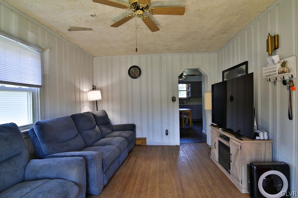337 South View Road Fleetwood, PA 19522 - Photo 3 of 15 Gallery Image 3