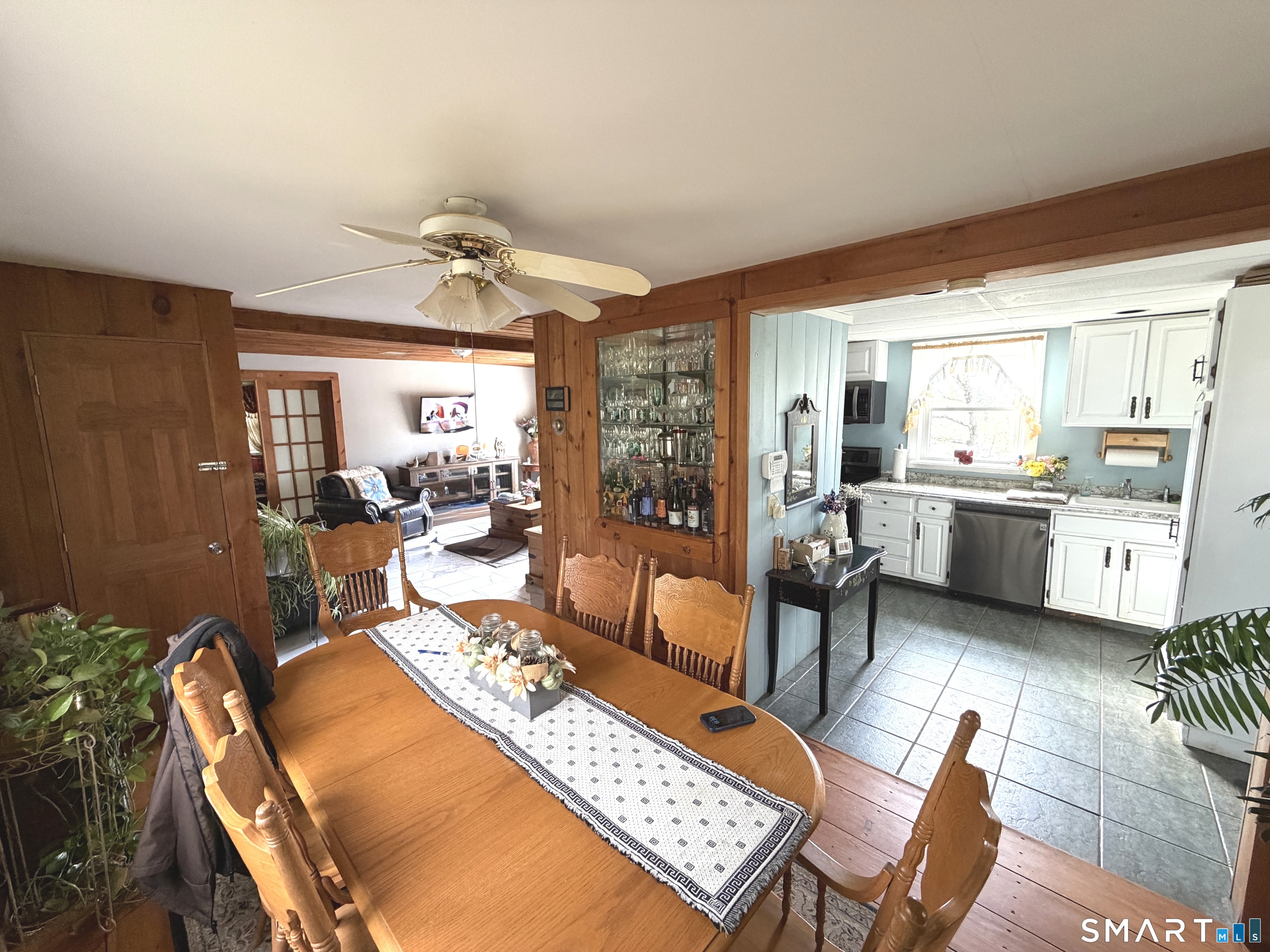 33 Chestnut Grove Road Watertown, CT 06795 - Photo 14 of 31