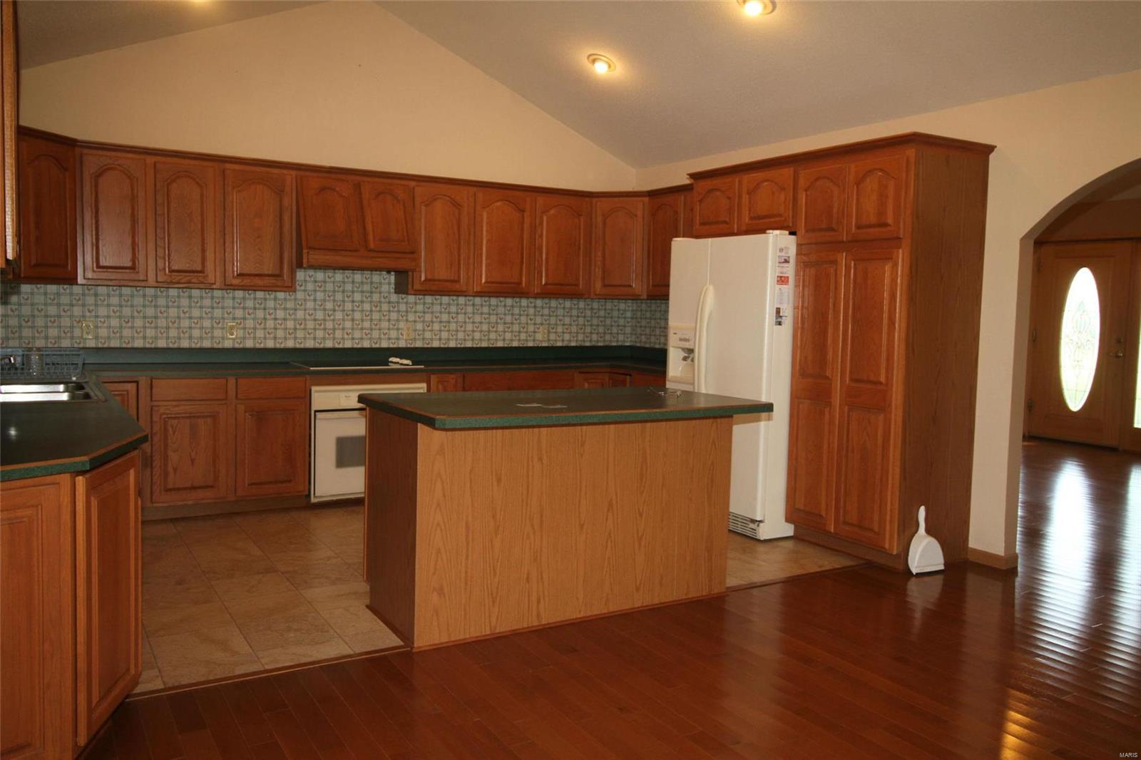 4347 Bodes Lane Chester, IL 62233 - Photo 17 of 56