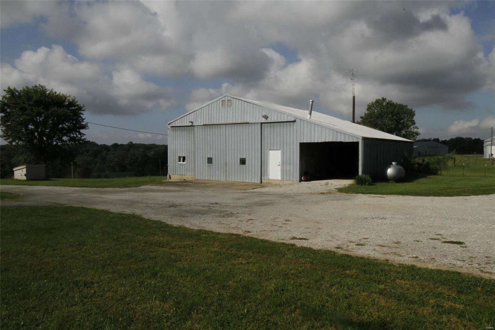 4347 Bodes Lane Chester, IL 62233 - Photo 36 of 56