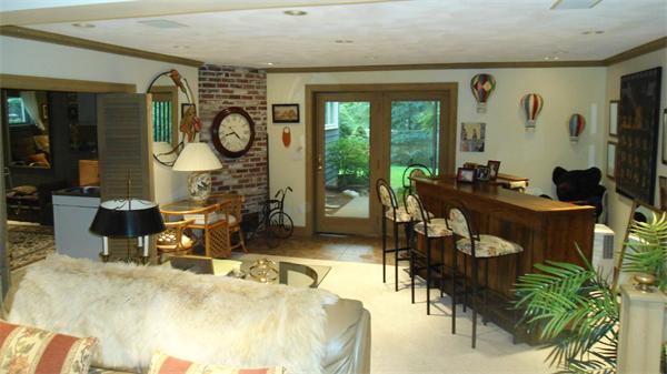 35 Stony Brook Road Marblehead, MA 01945 - Photo 12 of 15 Gallery Image 12