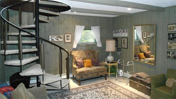 35 Stony Brook Road Marblehead, MA 01945 - Photo 13 of 15 Gallery Image 13