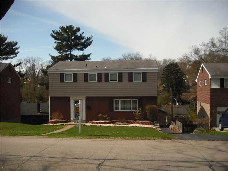 2483 Rose Garden Road Pittsburgh, PA 15220 - Photo 24 of 25 Exterior Front.