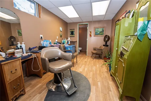 $575,000 | 33108 East Hammond Road, Lone Jack, MO 64070