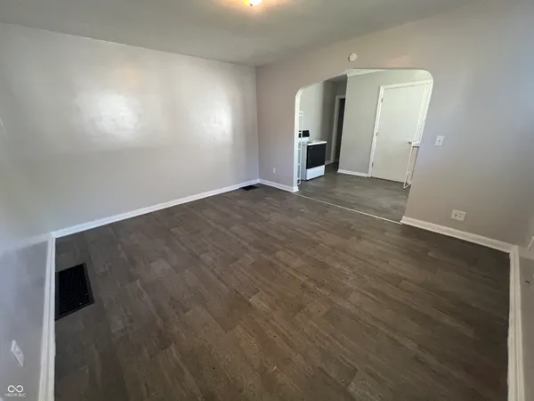 $525 | 320 North Sherman Drive, Unit A, Indianapolis, IN 46201