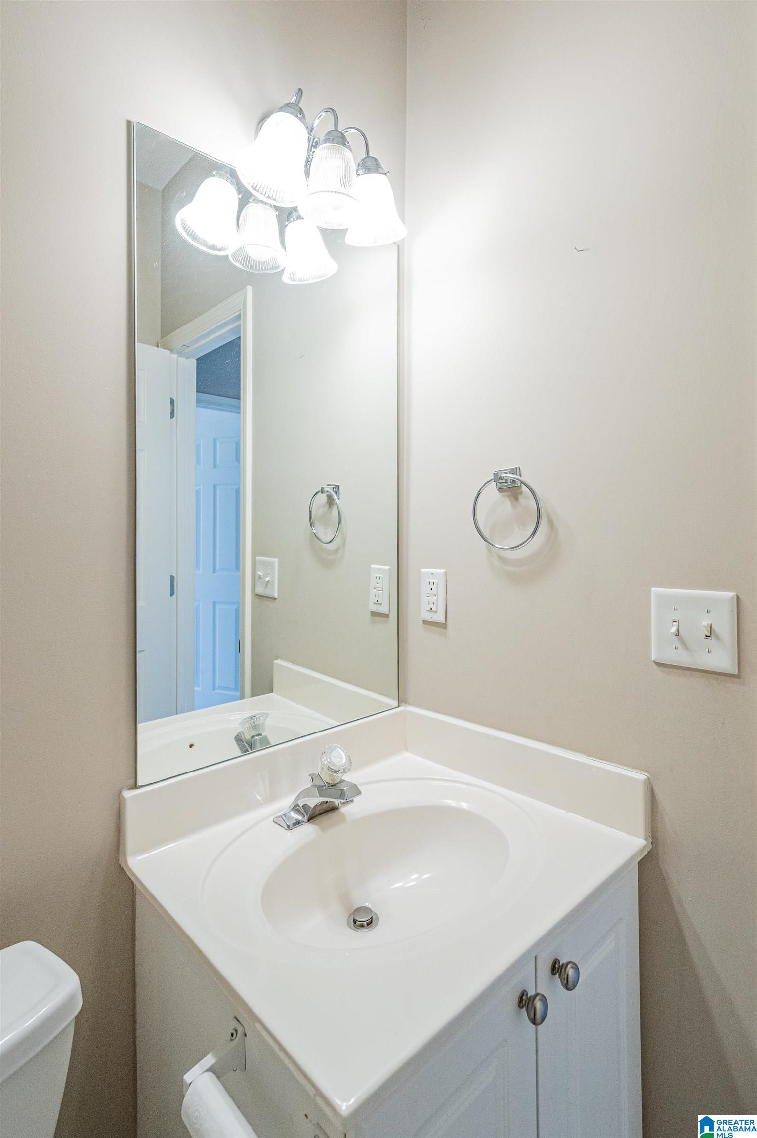 124 Churchill Drive Alabaster, AL 35114 - Photo 32 of 43