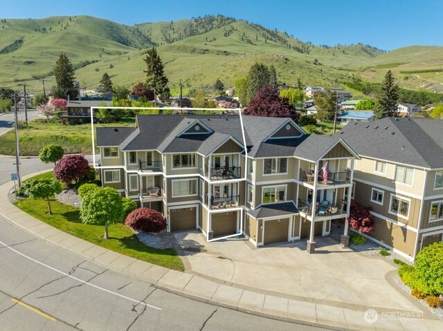230 East Farnham Avenue, Unit C3 Chelan, WA 98816 - Photo 1 of 35