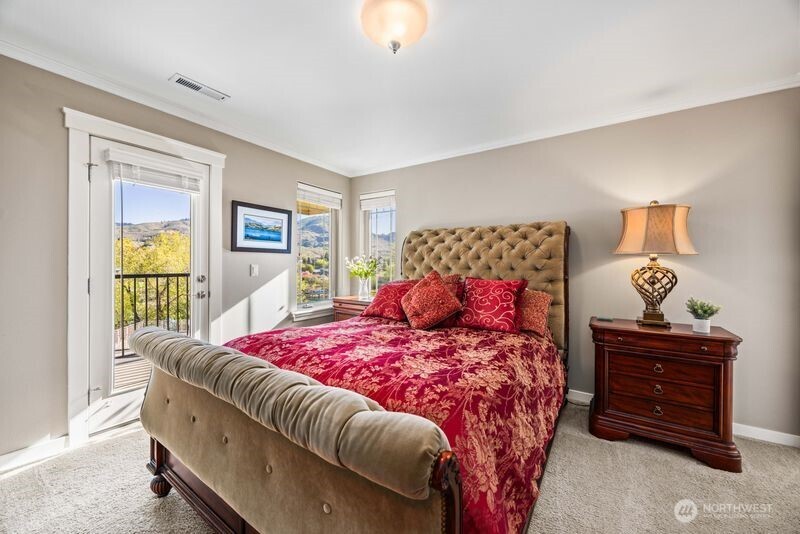 230 East Farnham Avenue, Unit C3 Chelan, WA 98816 - Photo 15 of 35