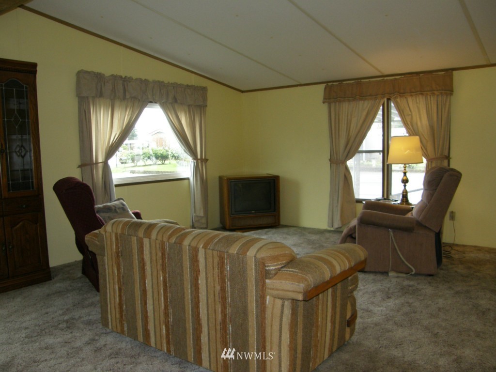 57 Clemons Road, Unit 45 Montesano, WA 98563 - Photo 4 of 7 Gallery Image 4