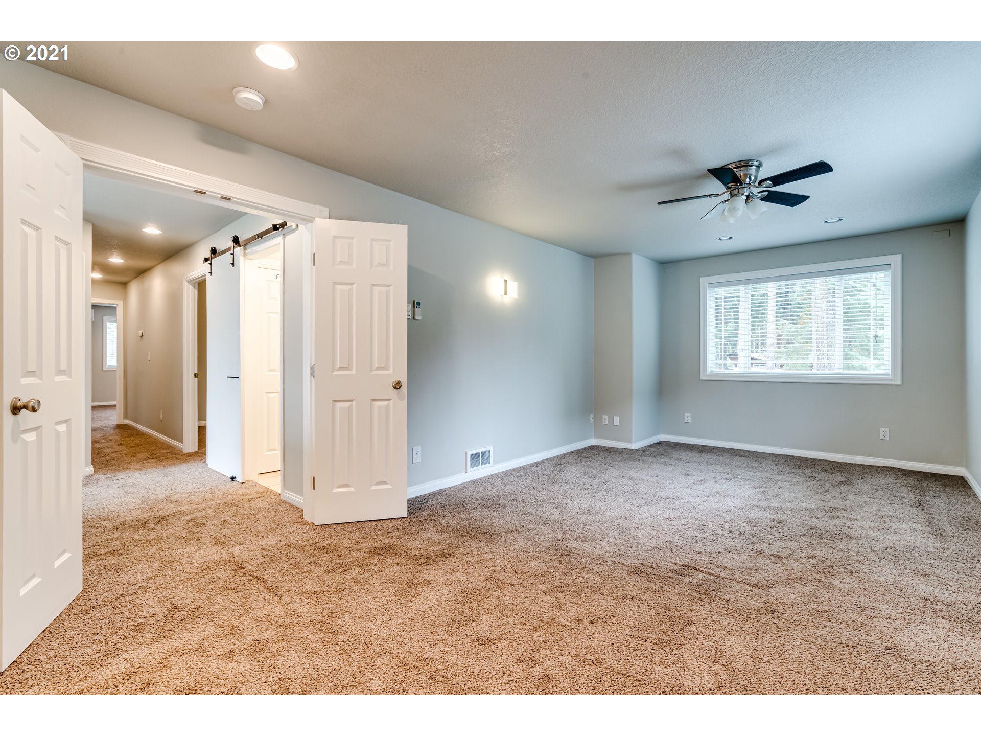24797 Sertic Road Veneta, OR 97487 - Photo 12 of 32 Gallery Image 12