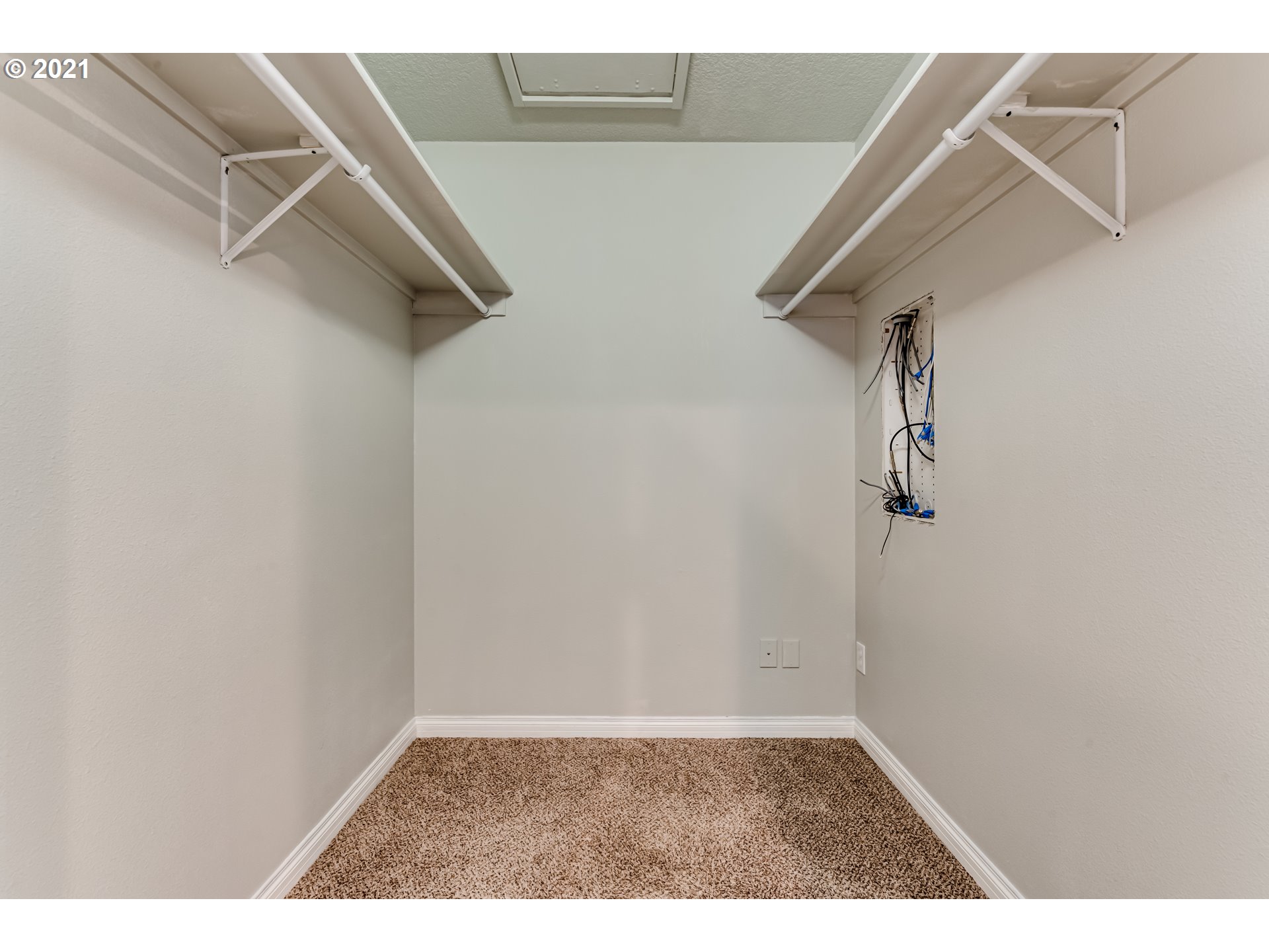 24797 Sertic Road Veneta, OR 97487 - Photo 15 of 32 Gallery Image 15